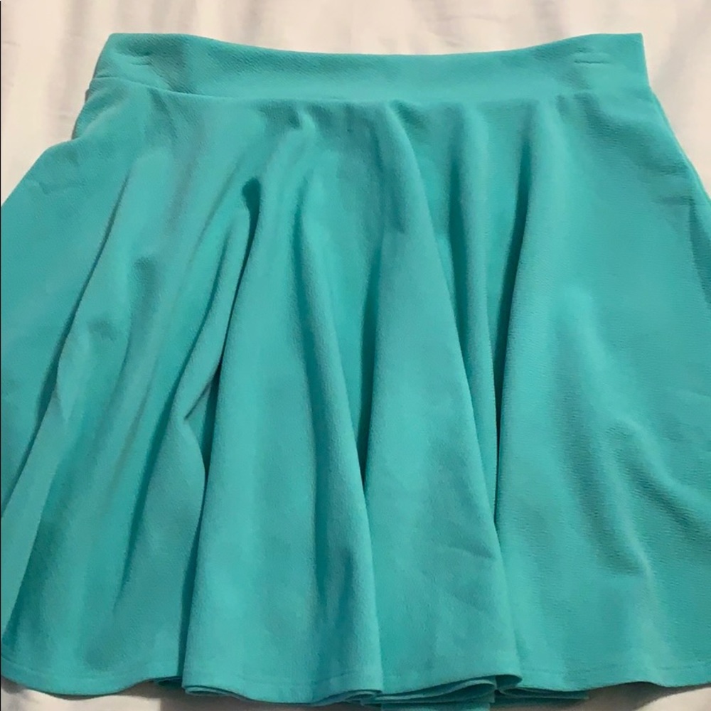 Moxeay skirts